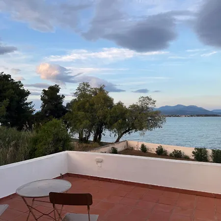 Doctor S Estate χαλκίδα Feriehus *