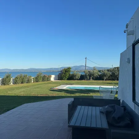 Doctor S Estate χαλκίδα Feriehus